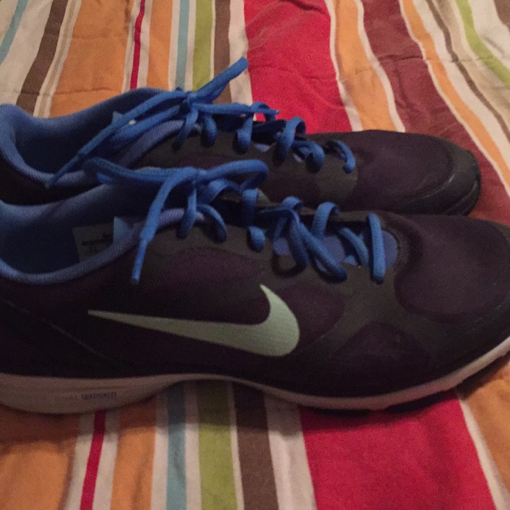 Nike Dual Fusion